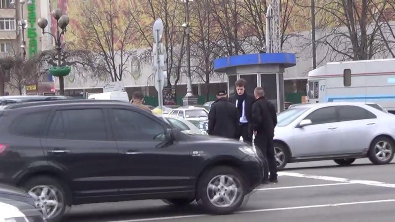 Алексей Порошенко попал в ДТП в центре Киева. © segodnya.ua