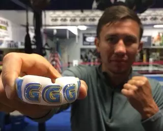 Геннадий Головкин заказал для боя с Монро капу в "мексиканском стиле"