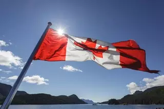 Канада намерена отправить своих военных на Украину