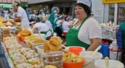 Ужесточить ответственность за торговлю некачественными продуктами предложили в РК