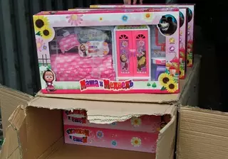 Владельцы бренда "Маша и Медведь" попросили разобраться с контрафактными игрушками в Алматы