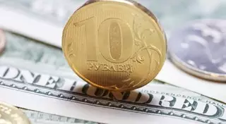 Курс доллара упал ниже 50 рублей впервые с ноября 2014 года