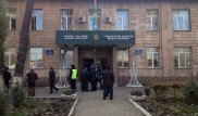 Обвиняемого по делу о взрыве в колледже Алматы простили родные погибшей