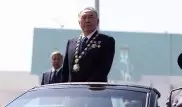 Назарбаев обратился к военнослужащим на параде Победы в Астане