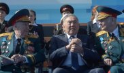 Назарбаев принял участие в параде Победы в Москве