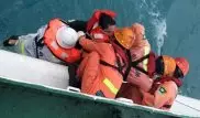 Около 400 мигрантов спасены у берегов Индонезии с дрейфующей лодки