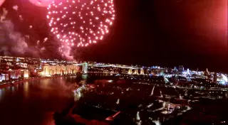 Салют в Астане сняли с высоты птичьего полета