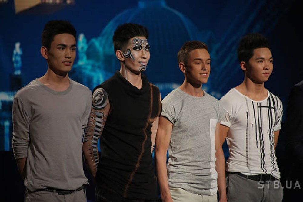 Группа "Адем". Фото с официального сайта шоу