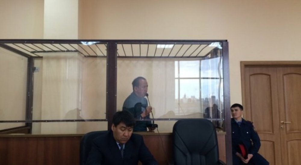 Кайрат Жамалиев взале суда. Фото © Tengrinews.kz