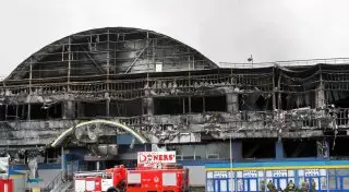 Эксперты назвали предварительную сумму ущерба от пожара в ТЦ "Адем"