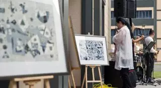 В Алматы открылся "Двор искусств" под открытым небом