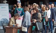 В Астане презентована книга о казахских народных обычаях