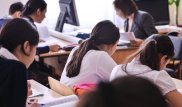 Казахстан поэтапно перейдет на английский язык обучения в старших классах и вузах