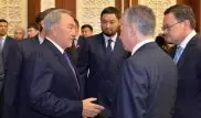 Назарбаев встретился с руководством АО "Казкоммерцбанк"