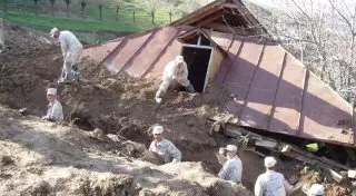 6 человек погибли под оползнем в Кыргызстане