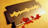 Мужчина перерезал себе вены на борту самолета в России