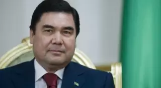 В Туркменистане предлагают продлить срок полномочий президента