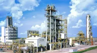 Реализовывать нефть через товарные биржи предлагает мажилисмен