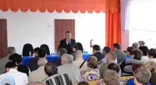 Кулагин съездил в "сонное" село