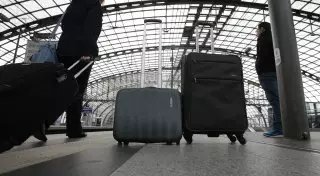 700 казахстанцев могут выселить из отелей в Турции из-за проблем у Travelsystem