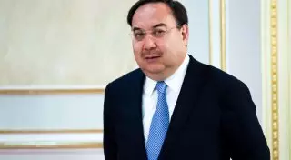 Посол Казахстана встретился с британскими родителями мальчика из Шымкента