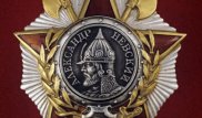 Путин наградил Назарбаева орденом Александра Невского