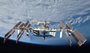 МКС уклонилась от обломка старого американского спутника