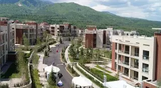 В жилом комплексе Royal Gardens от компании "БАЗИС-А" прошло барбекю-пати