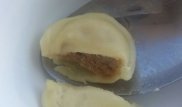 Житель Астаны нашел живых червей в уже сваренных магазинных пельменях
