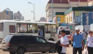 Беременная женщина оказалась в толпе во время массовой драки в Астане