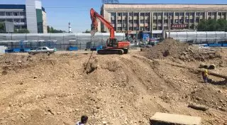 Как строят паркинг на Зеленом базаре