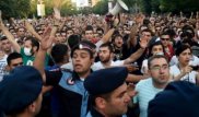 Митингующие в Ереване сделали новое заявление
