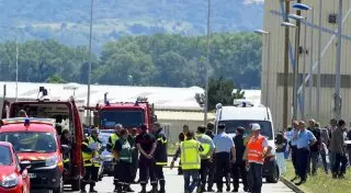 Число погибших при нападении на пляже отеля в Тунисе возросло до 39