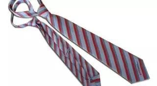 За убийство двух дочерей галстуком осуждена жительница Южного Казахстана