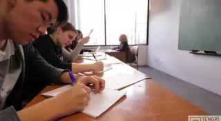 Сколько грантов выделено вузам Казахстана в 2015 году