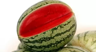 Шымкентский предприниматель пытался продать 15 тонн нитратных арбузов в Актау