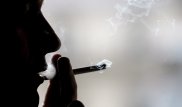 Мужчина попал в реанимацию после курения в туалете в Семее