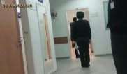 Начальник погранконтроля аэропорта "Астана" попал на скрытую камеру