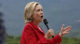 Хиллари Клинтон обвинила Китай в краже правительственной информации США