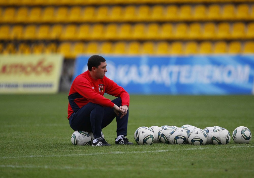 Тренер "Актобе" Владимир Газзаев. © sportinfo.kz