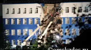 10 человек погибли при обрушении казармы ВДВ в Омске