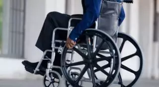 Семья парализованного в Германии казахстанца просит помощи у МИДа