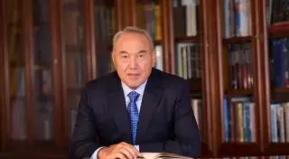 Президент поздравил казахстанцев с праздником Ораза-айт