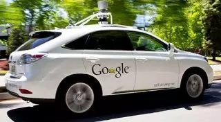 Автомобиль с автопилотом от Google попал в ДТП