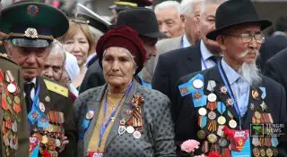 Ветеранам ВОВ Астаны выплатили 238,7 миллиона тенге в честь 70-летия Победы