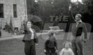 СМИ обнародовали видео с нацистским приветствием Елизаветы II