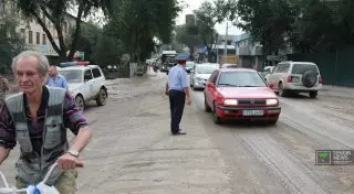 Фактов мародерства после селя в Алматы не было - ДВД