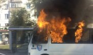 Пассажирский микроавтобус горел в Астане