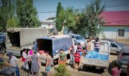 Волонтеры рассказали о сложностях работы в пострадавших от селя районах Алматы