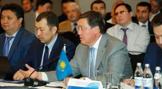 Развитие Транскаспийского международного маршрута  обсудили в Батуми